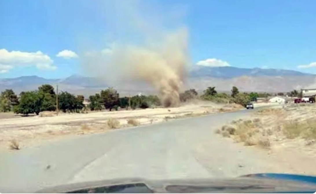 "Διάβολοι" σκόνης στη Νεβάδα. Πώς προκαλούνται 