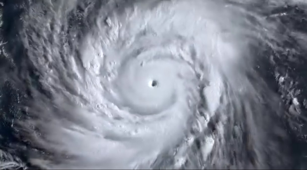 Τυφώνας Sinlaku: Ελάχιστη πίεση και μέγιστη τιμή ανέμου που κατέγραψε...