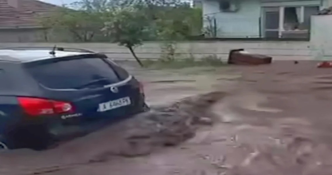 Βουλγαρία: Το Μπουργκάς πλημμύρισε, σπίτια πλημμύρισαν και δρόμοι...