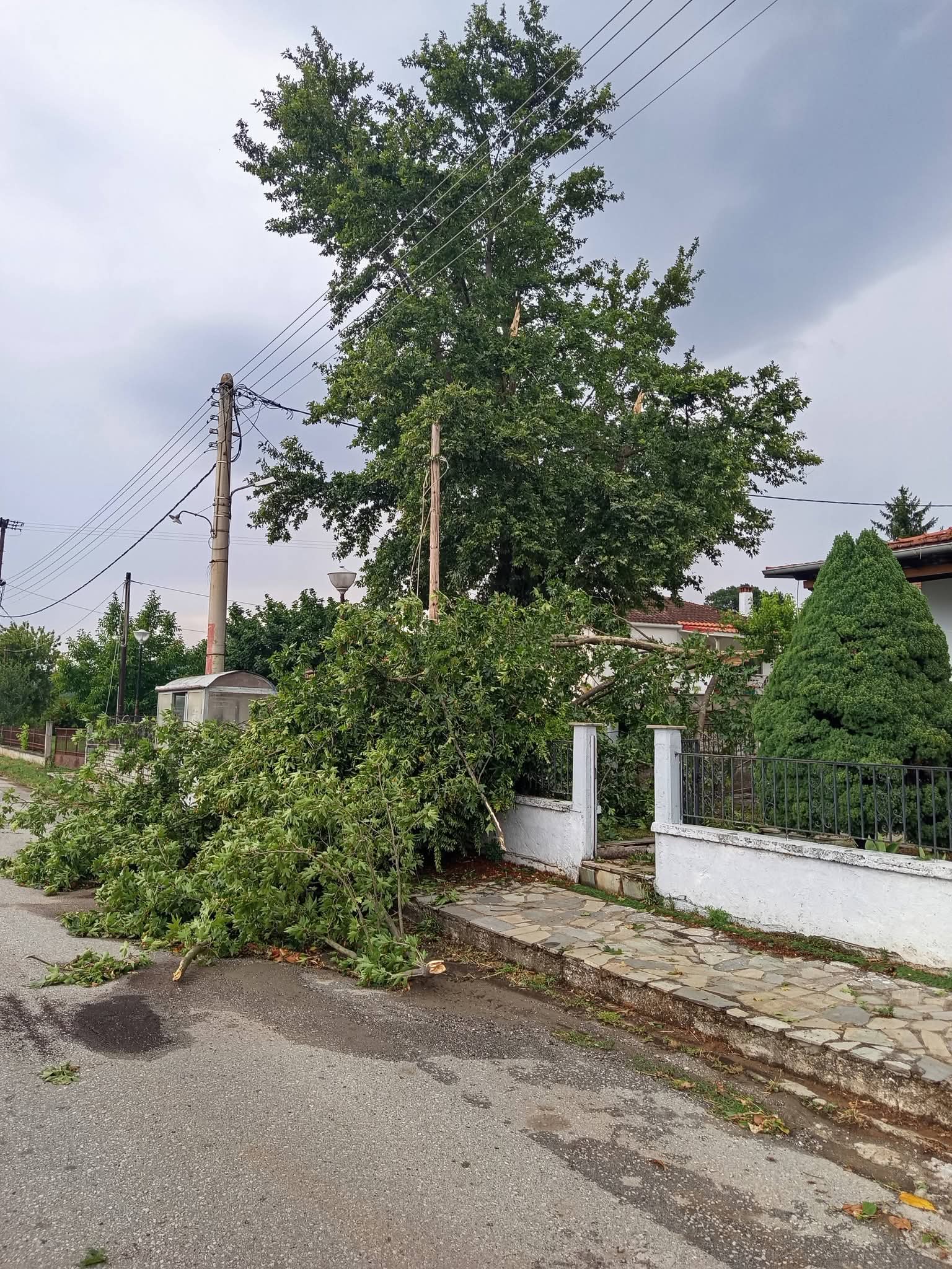 Σοβαρές ζημιές και στα Γρεβενά 
