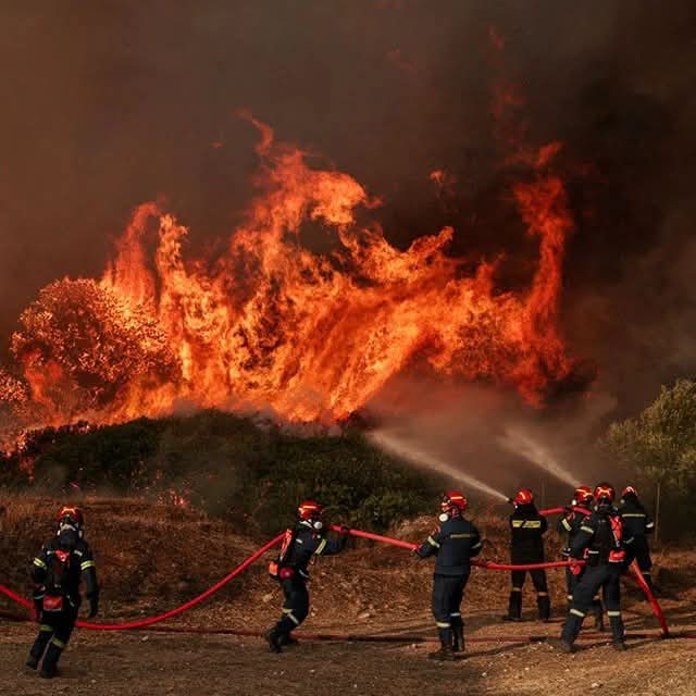 Σε ύφεση τα μέτωπα στη Δυτική Αττική