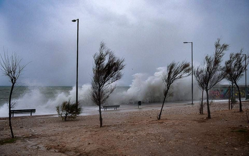 Τοπικές χιονοπτώσεις στα ανατολικά προσήνεμα - Πρόγνωση καιρού Ελλάδας για Πέμπτη 02-01-20