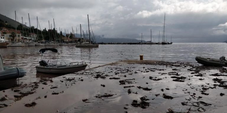 Σύσταση για περιορισμό κυκλοφορίας πολιτών σε Κεφαλονιά-Ιθάκη όταν εκδηλώνονται ακραία φαινόμενα .