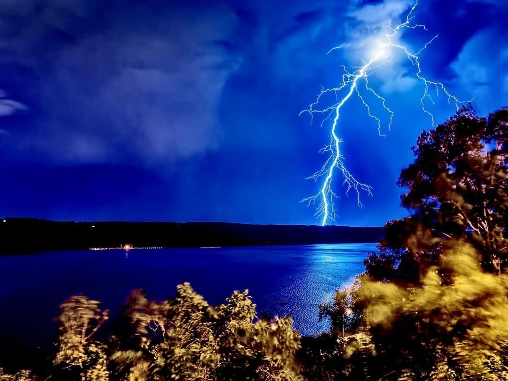 Άστατος ο καιρός στη χώρα αύριο Τρίτη 