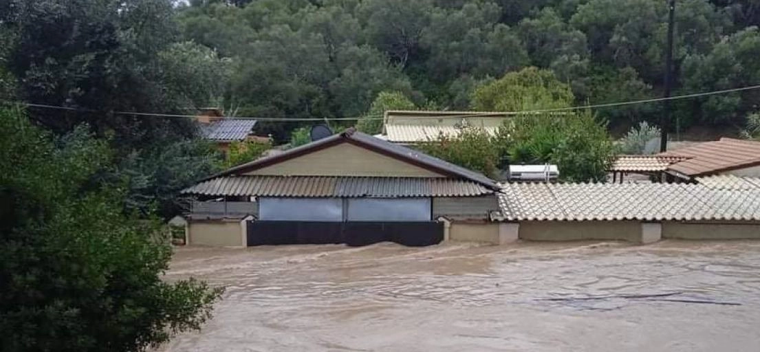 Αγρίνιο - Λίμνη Λυσιμαχεία: Εκκενώθηκε οικισμός λόγω της ανόδου της στάθμης