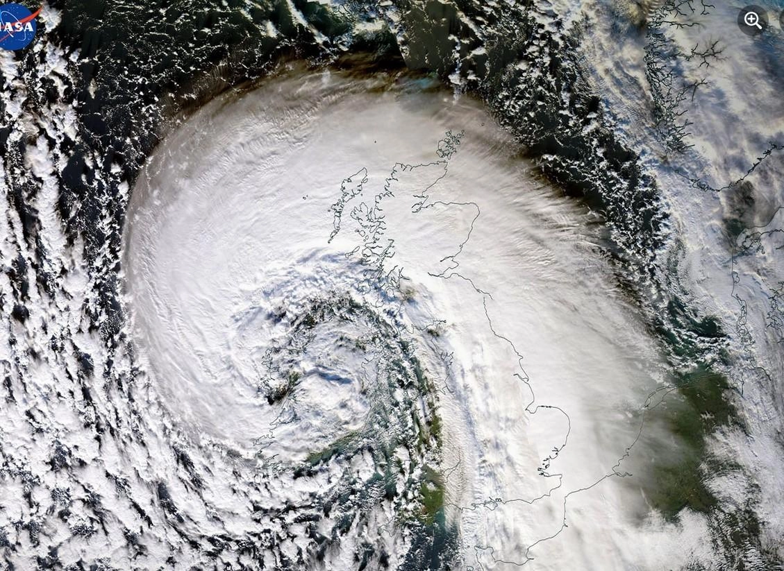 Ισχυρή καταιγίδα BARRA θα χτυπήσει την δυτική Ευρώπη.