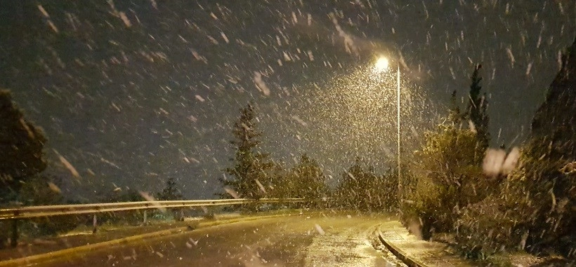 Χιονοθύελλα στο Γαλάτσι. Δείτε το βίντεο.