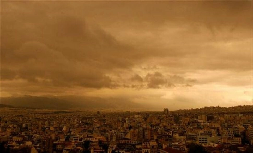 Άστατος ο καιρός στην χώρα μας με λασποβροχές και τοπικές καταιγίδες. Δελτίο καιρού 2/5/2022