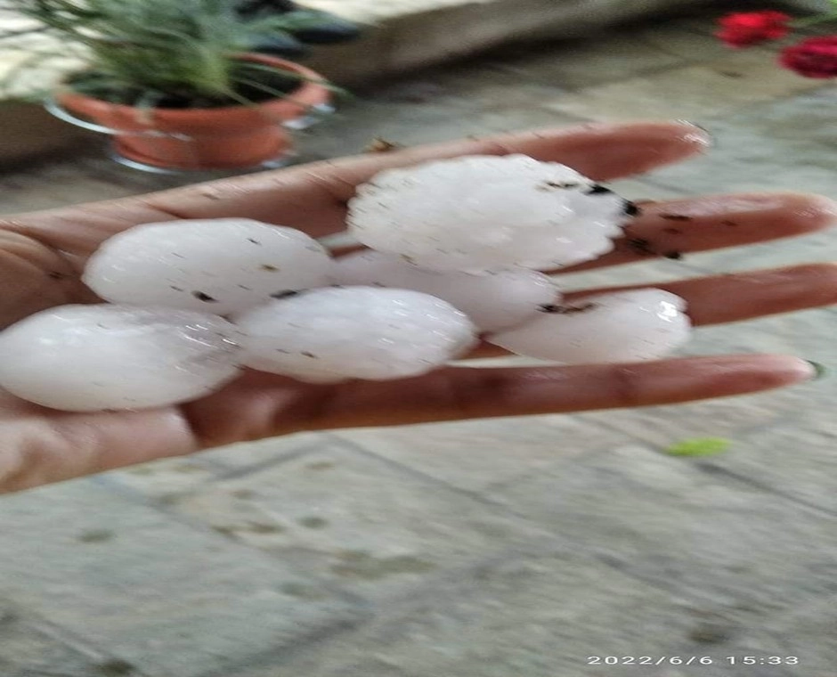 Ισχυρή χαλαζόπτωση στο Αμύνταιο Φλώρινας ( video)