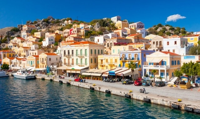Καλές καιρικές συνθήκες αύριο Πέμπτη. Τοπικά ισχυρές καταιγίδες σε Ήπειρο και Δ. Μακεδονία. Δελτίο 30/6/2022.