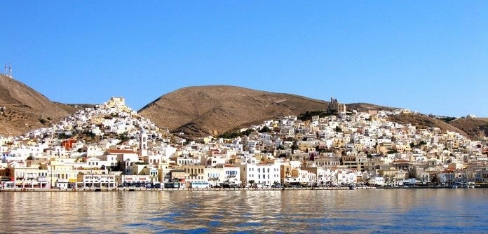 Αίθριος ο καιρός με τοπικές καταγίγες κυρίως στα Ηπειρωτικά αύριο Δευτέρα. 10.7.2022.