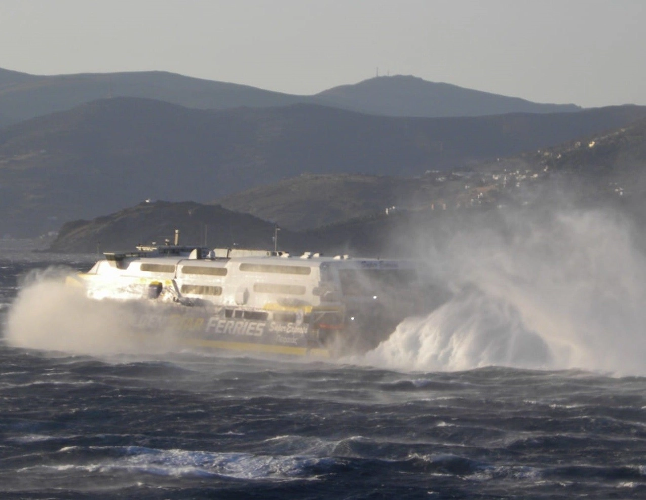 Άνοδο της θερμοκρασίας. Μελτέμι στο Αιγαίο εντάσεως έως 6 μποφόρ. Δελτίο καιρού 16/7/2022.