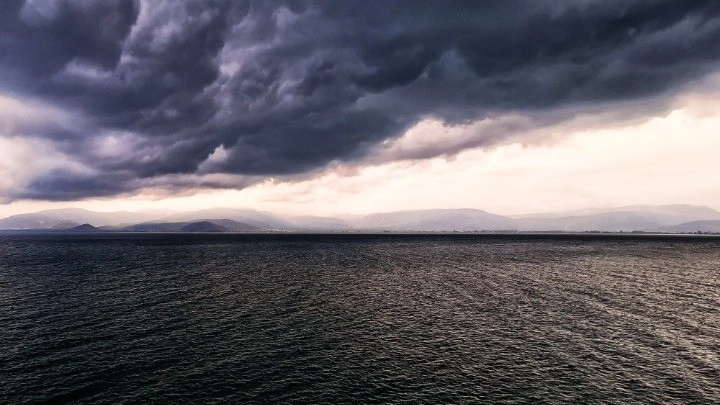 Βροχές και πιθανώς μεμονωμένες καταιγίδες στα δυτικά. Δελτίο καιρού για αύριο 29/9/2022. 