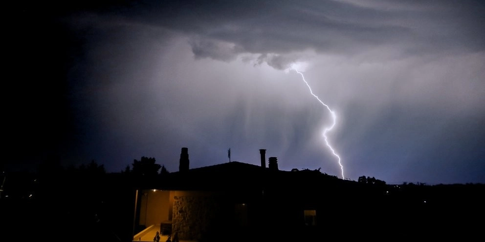 Βροχές και καταιγίδες στο μεγαλύτερο τμήμα της χώρας την Τετάρτη 23-11-22