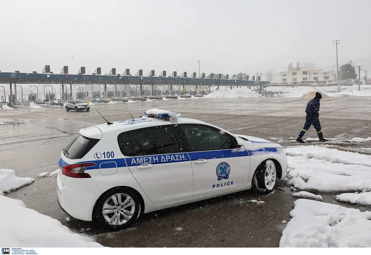 Έκλεισε η εθνική οδός Αθηνών-Λαμίας στο ύψος της Θήβας
