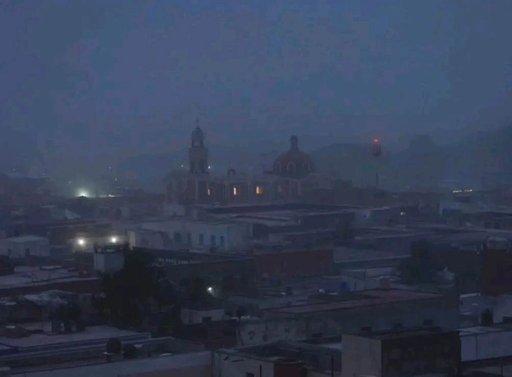 Μεξικό : 3 εκατομμύρια άνθρωποι είναι έτοιμοι να εγκαταλείψουν τα σπίτια τους εξαιτίας της έκρηξης του ηφαιστείου Ποποκατεπέλτ