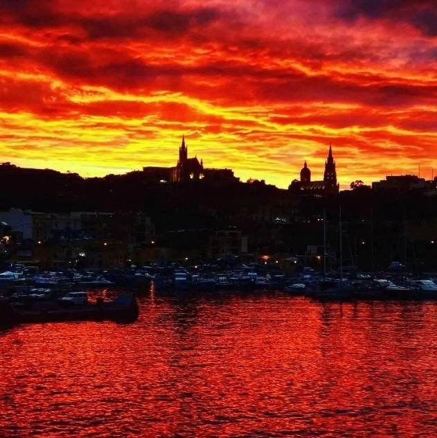 Μάλτα : Παρατεταμένες διακοπές ρεύματος εξαιτίας της υπερθέρμανσης των υπογείων καλωδίων από το ισχυρό κύμα καύσωνα