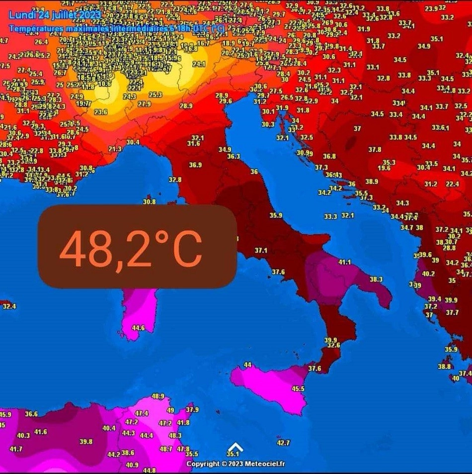 Στους 48,2 βαθμούς κελσίου έφτασε την Δευτέρα 24 Ιουλίου η θερμοκρασία στην Σαρδηνία - Οικογένειες εκκενώθηκαν λόγω των πυρκαγιών