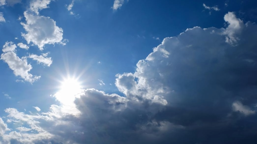 Υποχώρηση των φαινομένων ανατολικότερα και σταδιακή βελτίωση