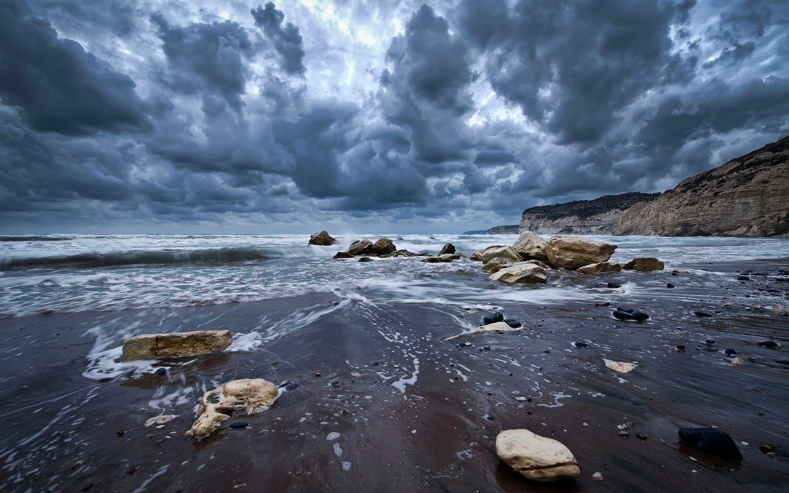 Συνέχιση του άστατου καιρού 🌦️ στην χώρα την Πέμπτη 06/11/25