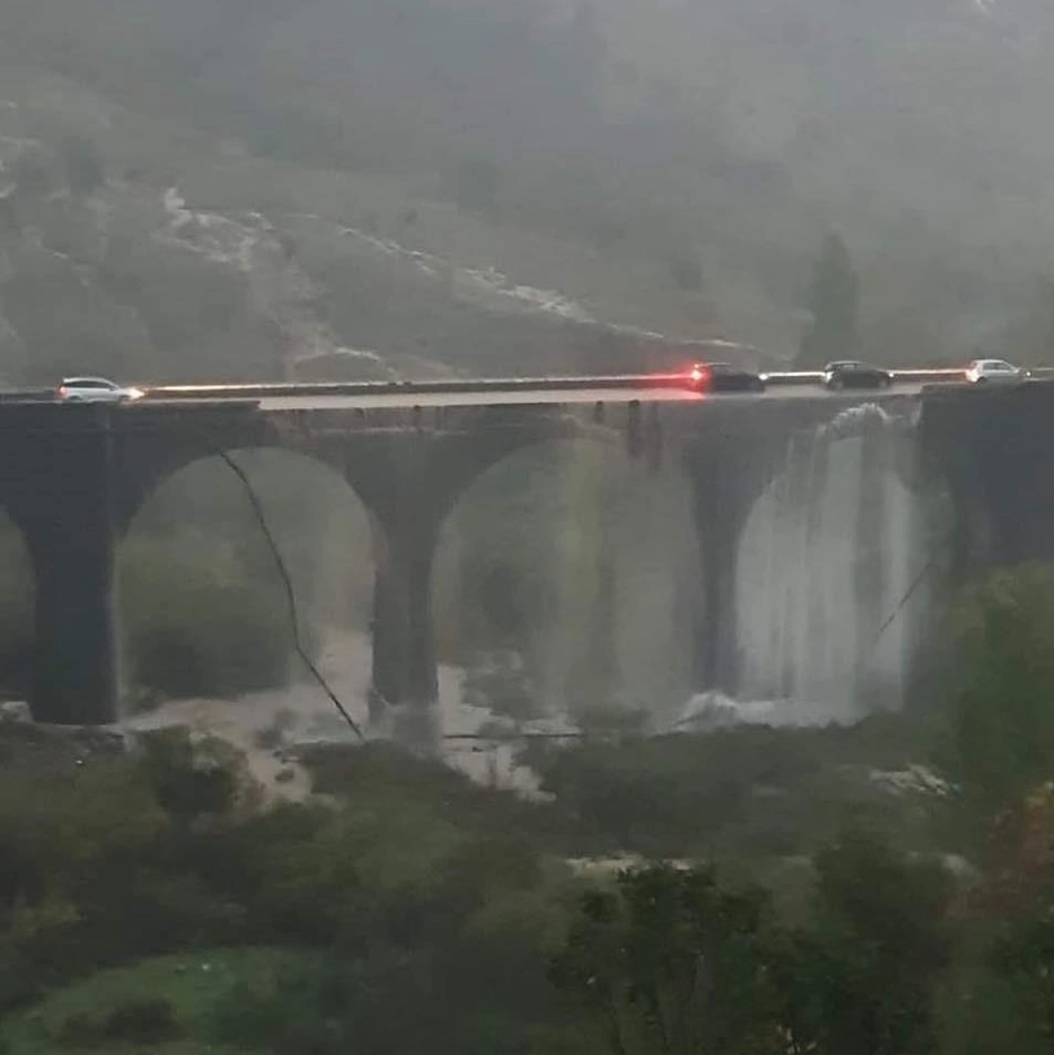 Καταστροφικές πλημμύρες στην Σικελία. (Βίντεο- εικόνες)