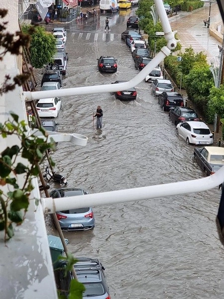 Πλημμυρικά φαινόμενα σε Πειραιά - Νίκαια - Κορυδαλλό.