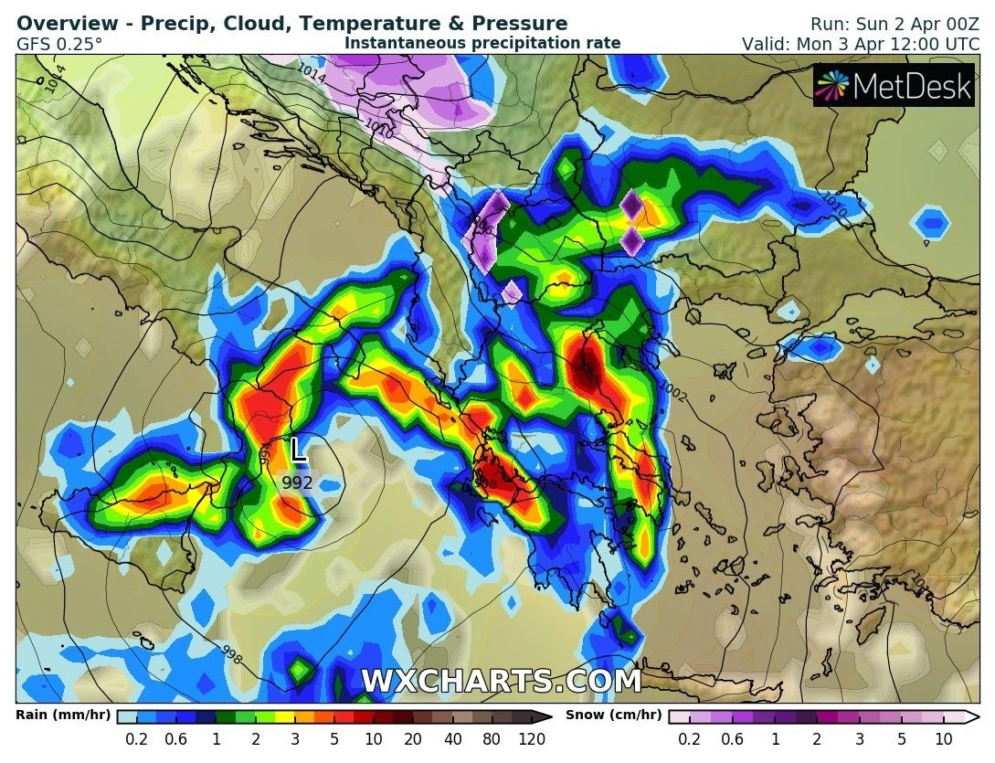 Πρόγνωση καιρού εβδομάδας : Κακοκαιρία με τοπικά ισχυρές βροχές, πιθανές χαλαζοπτώσεις και με χιονοπτώσεις στα ορεινά