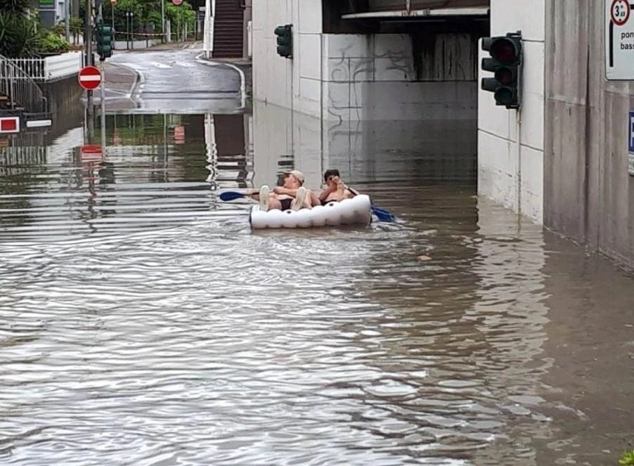 Φονική κακοκαιρία στην Ιταλία : 4 νεκροί και 4 αγνοούμενοι - Δραματική η κατάσταση σε 23 δήμους της χώρας (video)