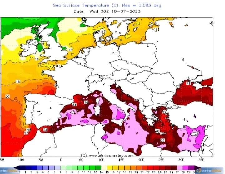 Θαλάσσιος καύσωνας πλήττει την Μεσόγειο με την θερμοκρασία στην επιφάνεια της θάλασσας να ξεπερνά τους 30 βαθμούς κελσίου