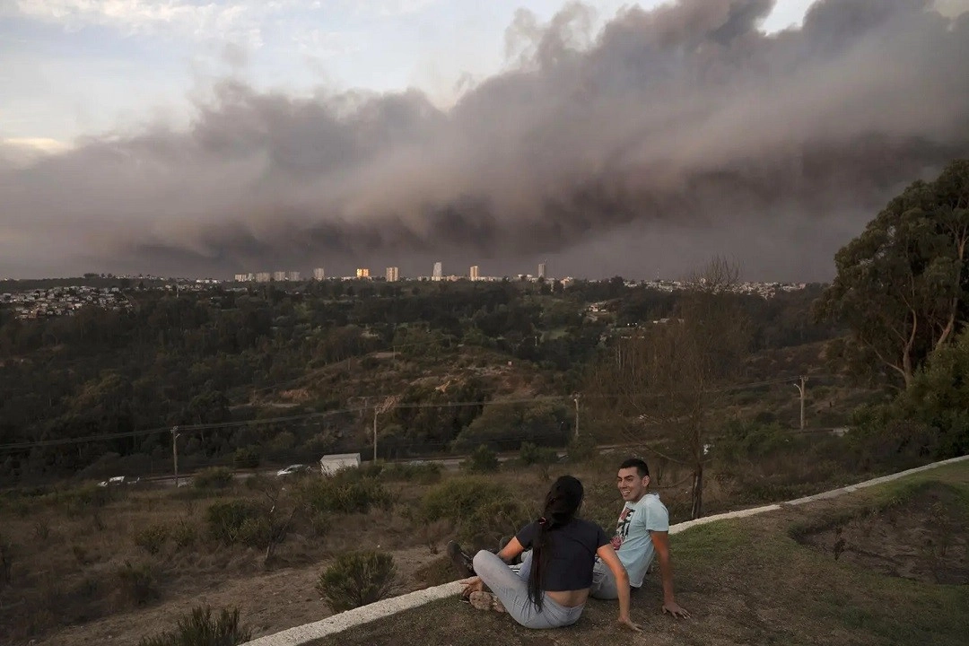 Καταστροφικές πυρκαγιές στη Χιλή: δεκάδες νεκροί, κρίσιμη κατάσταση στην καρδιά της χώρας |   