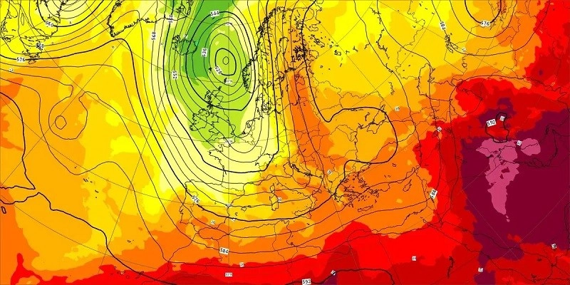 Συναγερμός από τους Ιταλούς Μετεωρολόγους. Κυκλώνας κατά τη διάρκεια της νέας  εβδομάδας στην Μεσόγειο