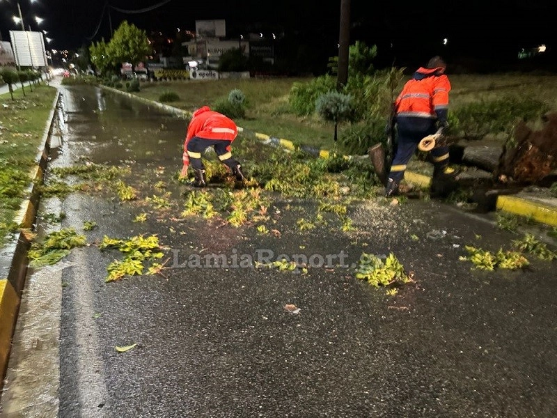 Ισχυρή καταιγίδα χτύπησε την πόλη της Λαμίας| Βίντεο φώτο