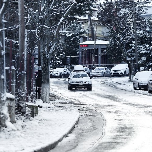 Χιονοπτώσεις στα ορεινά - ημιορεινά, βελτίωση από το μεσημέρι, για αύριο Σάββατο στην Θεσσαλονίκη.