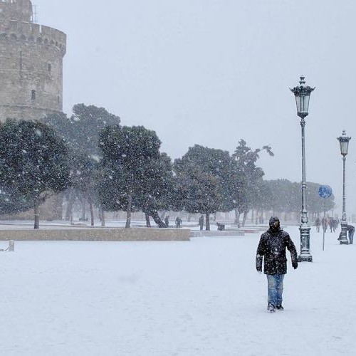 Πυκνές χιονοπτώσεις τις επόμενες ώρες στα ορεινά και ημιορεινά της Θεσσαλονίκης