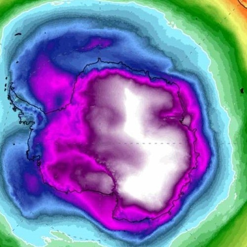 Ανταρκτική : Καταγράφηκε η χαμηλότερη θερμοκρασία στην Γη από το 2017 με τον υδράργυρο να πέφτει στους -83,2 βαθμούς κελσίου