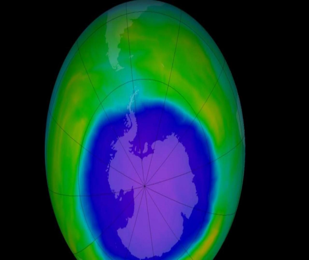 Τρύπα του όζοντος: μεγαλύτερη τον Σεπτέμβριο στον Νότιο Πόλο σε σχέση με την Ανταρκτική